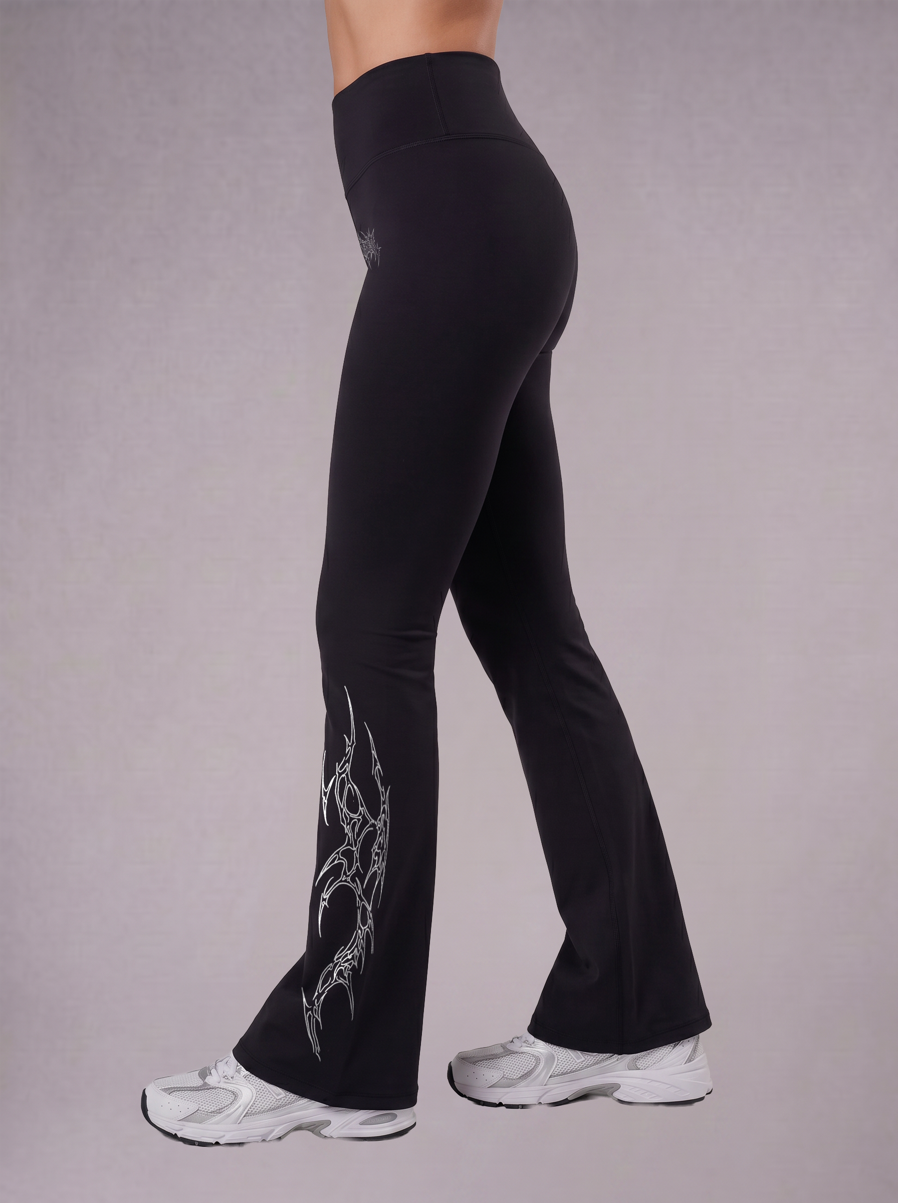REAVER FLARED PANTS - BLACK