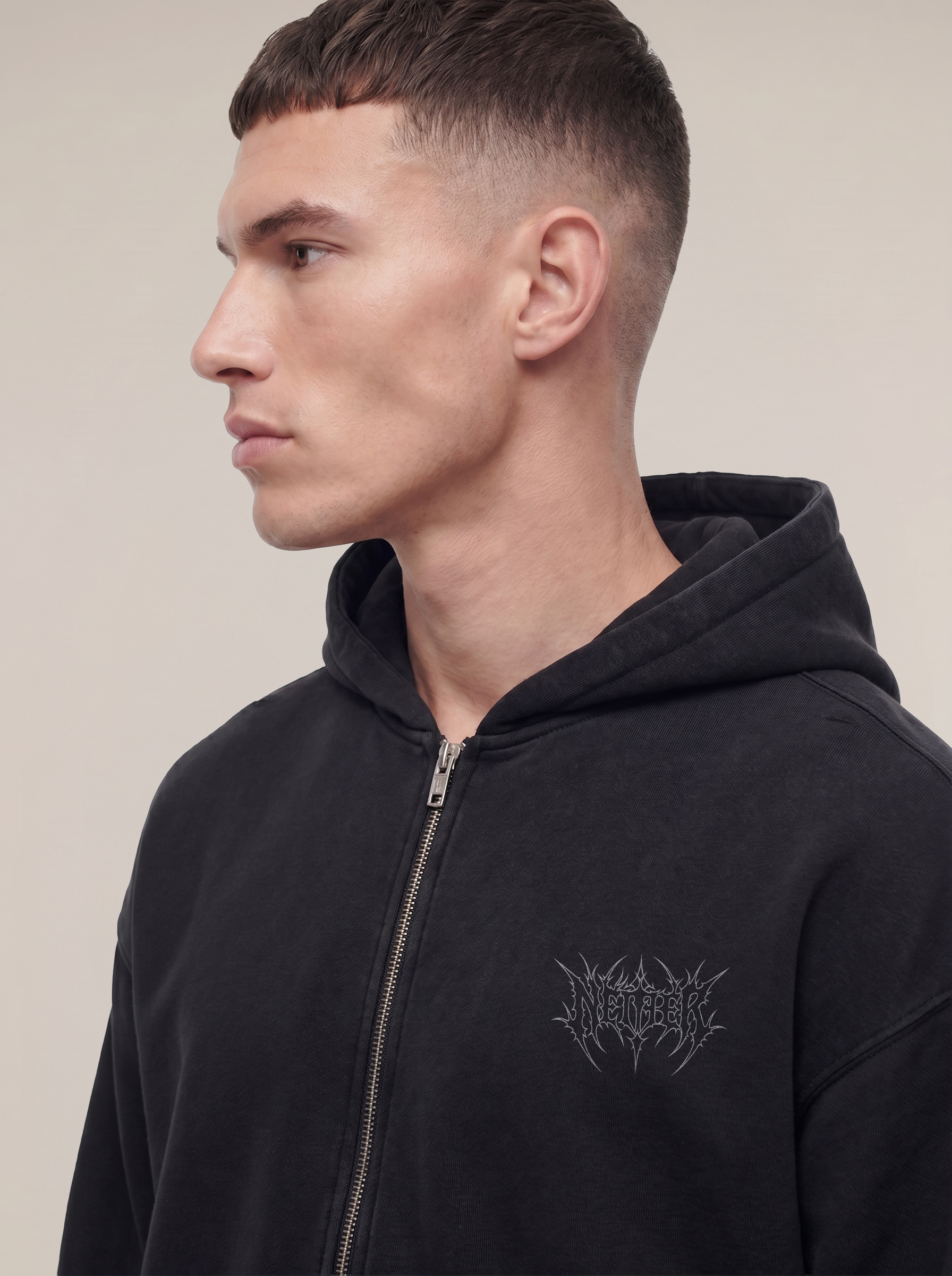 REAVER ZIP-UP BLACK